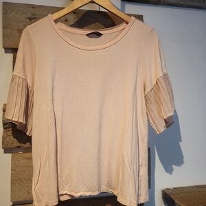 Banana Republic Women's Pink Pleated Sleeve Top